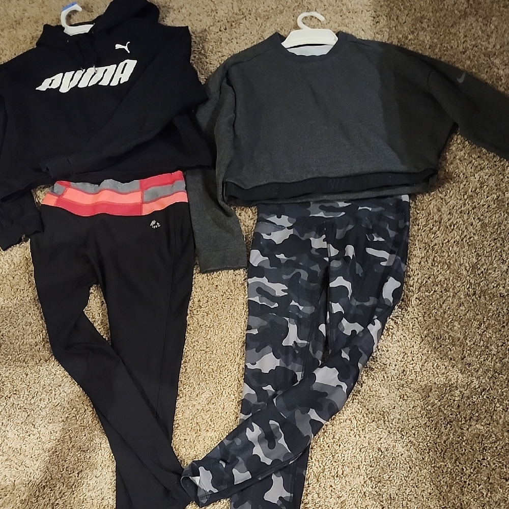 Nike Gray Sweatshirt